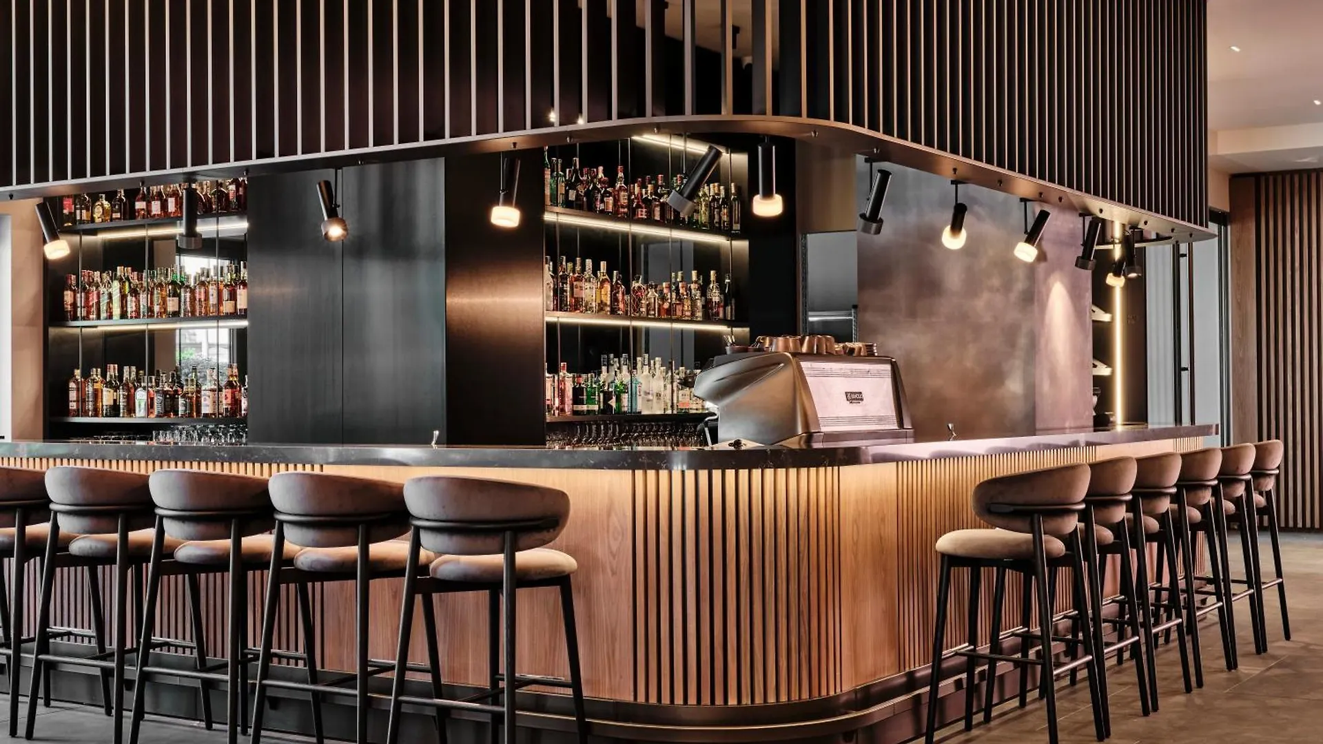Crowne Plaza Sofia By Ihg Hotel