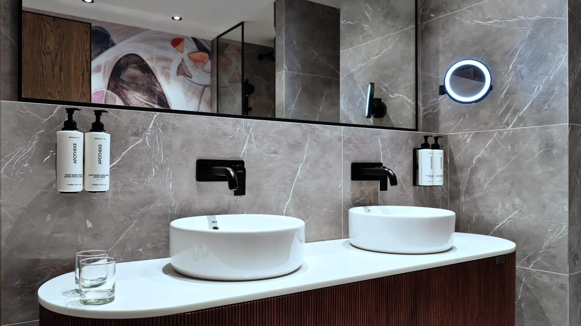 Crowne Plaza Sofia By Ihg Hotel 5*,  Bulgaria