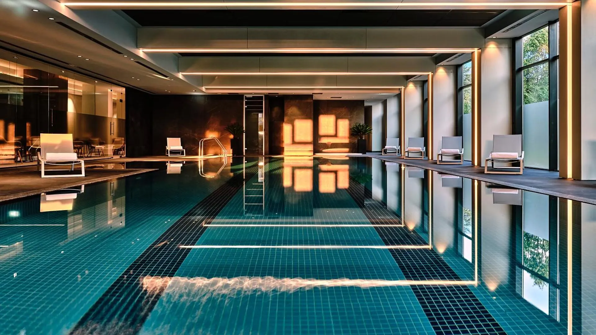 Crowne Plaza Sofia By Ihg Hotel